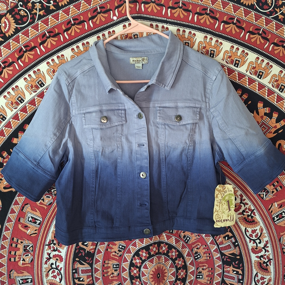 One World Purple Ombre Cropped Short Sleeve Button-Up Denim Trucker Jacket